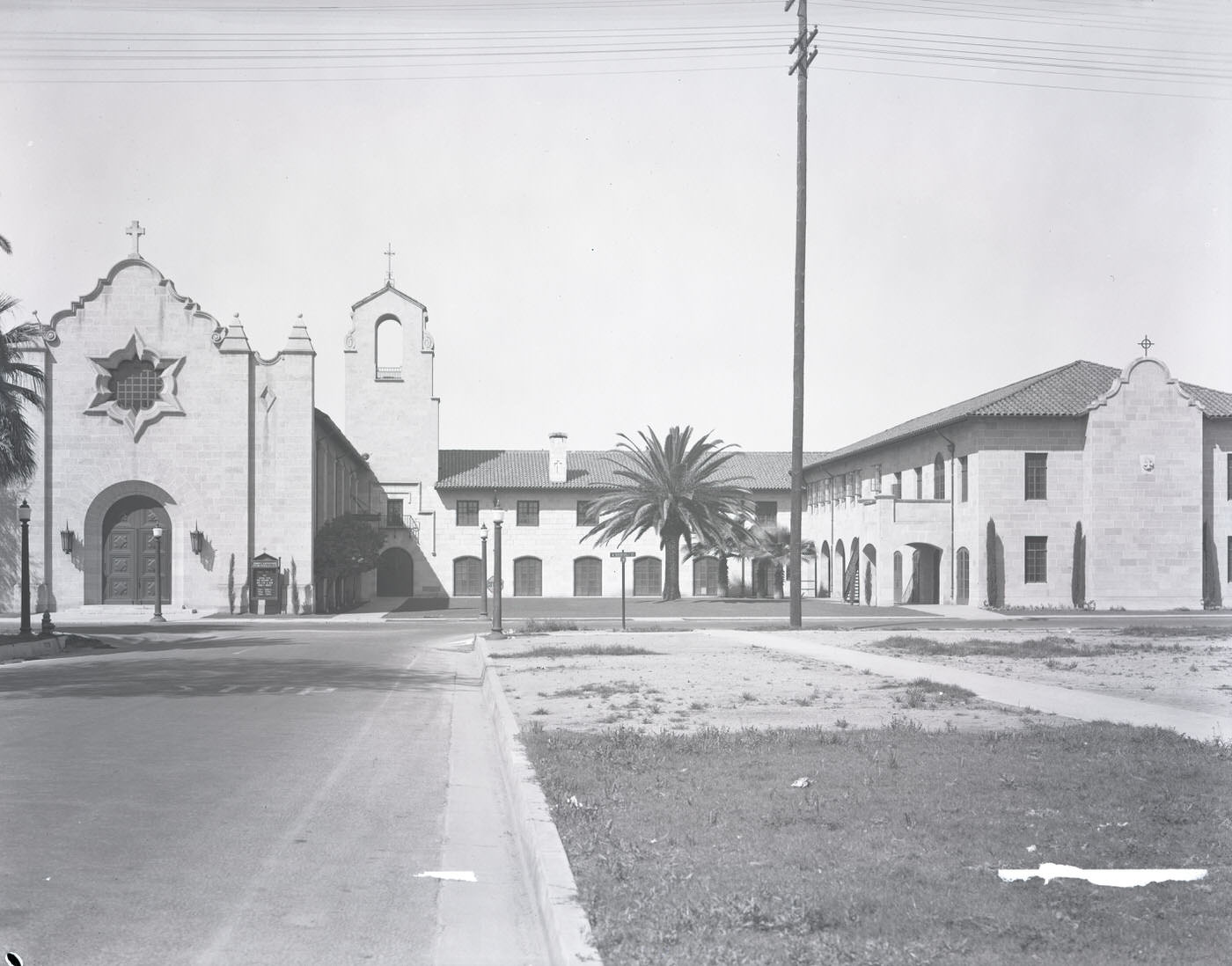 Trinity Cathedral Exterior, 1941