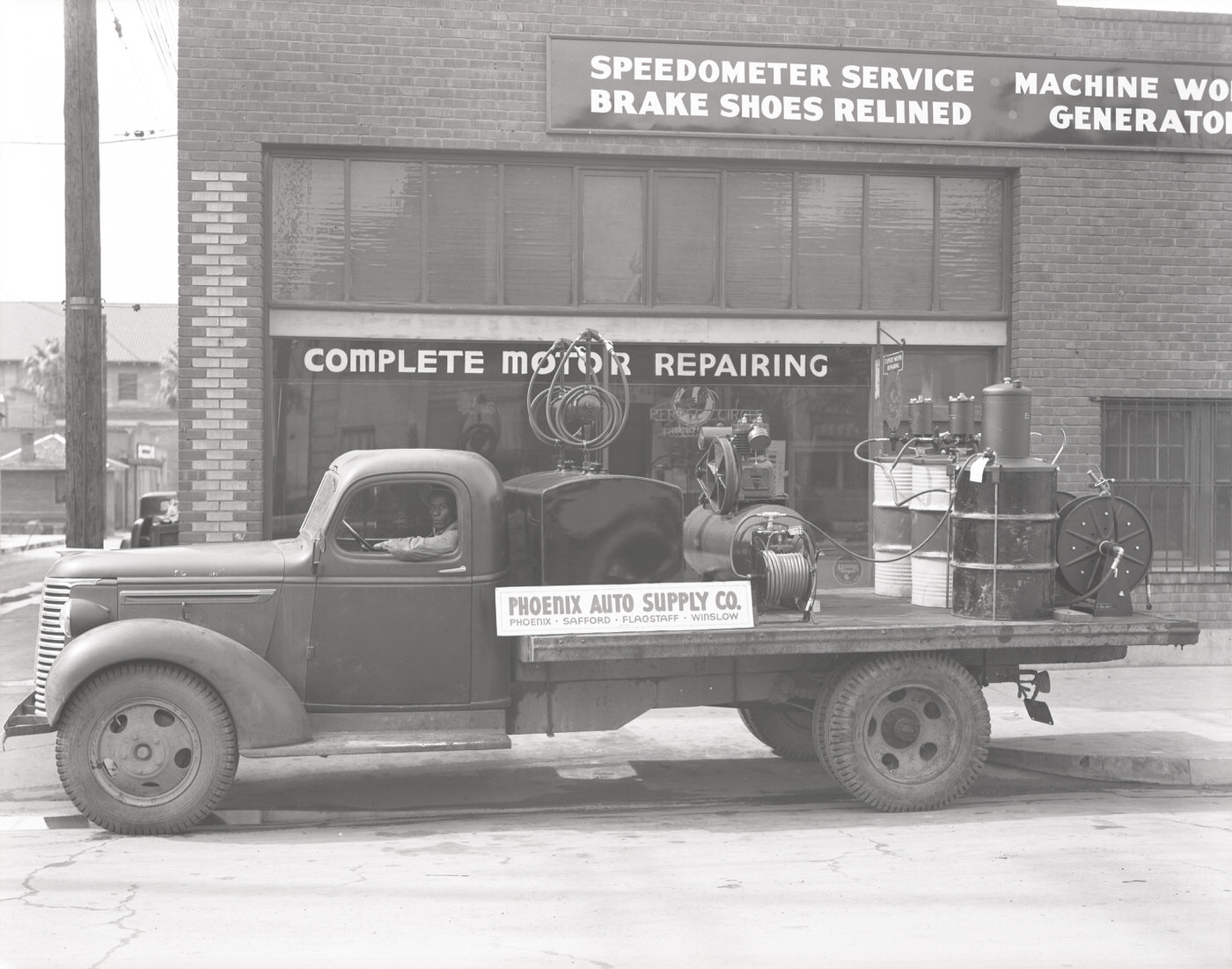 Phoenix Auto Supply Co. Truck and Building, 1941