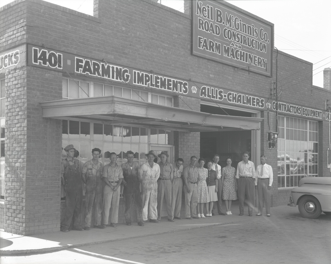 Employees in Front of Neil B. McGinnis Co. Building, 1943
