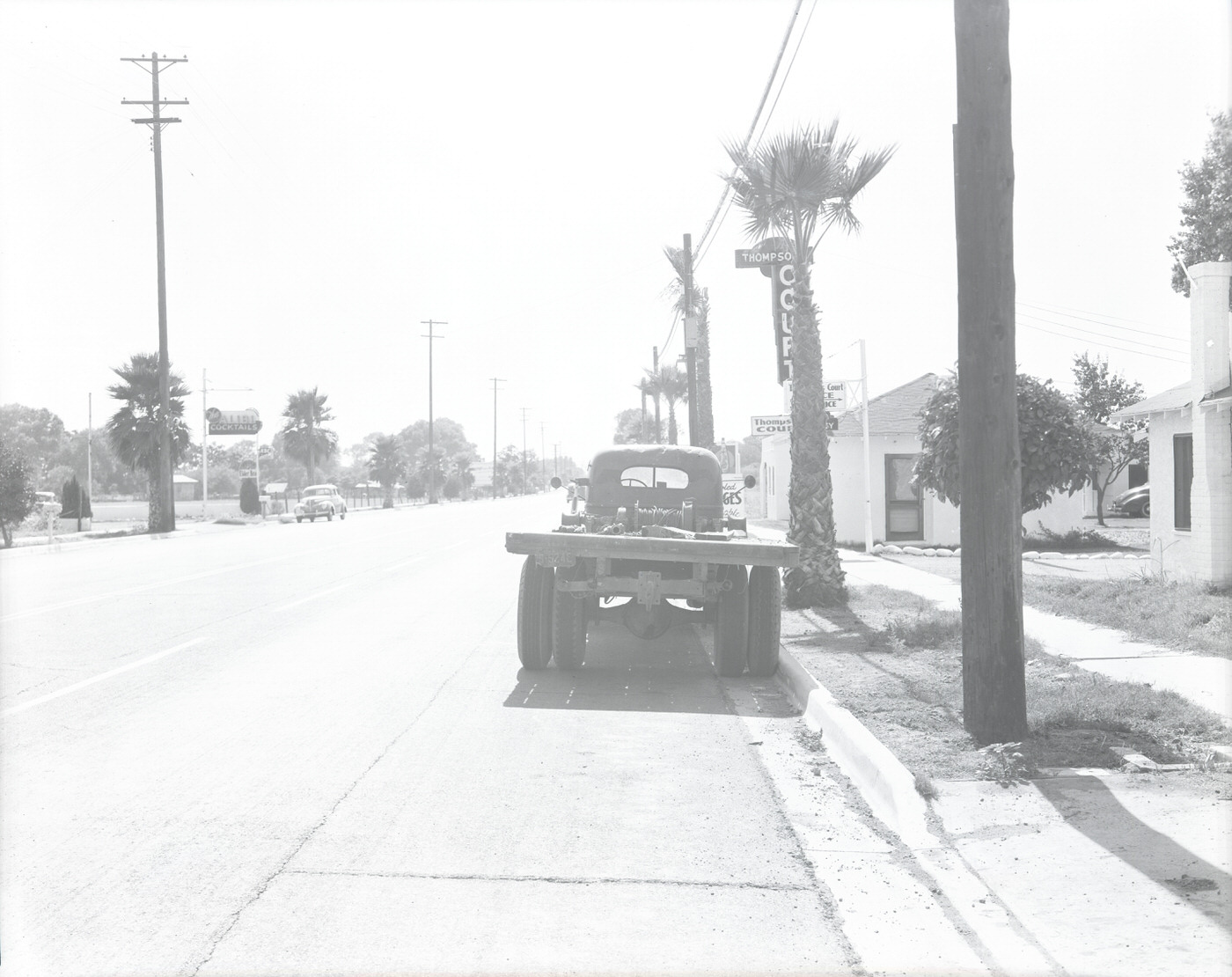 4100 Block of E. Van Buren Street. View looking west. Thompson's Auto Court (4100 E. Van Buren) is visible, 1943
