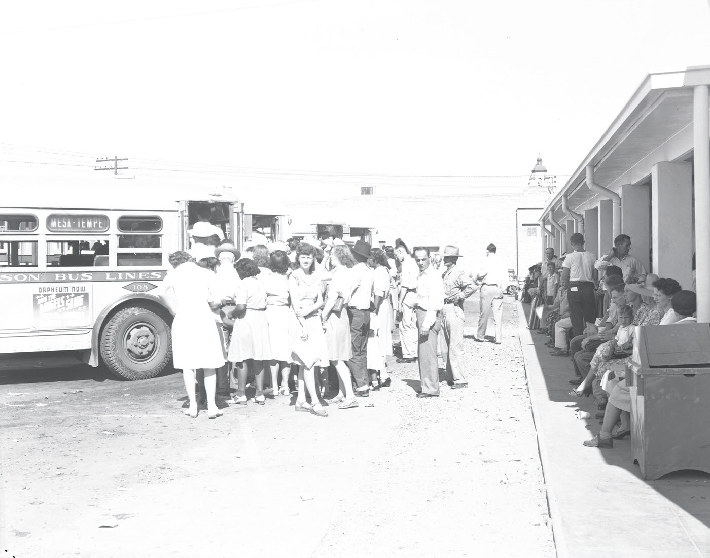 Menderson Bus Lines Bus and Station, 1944