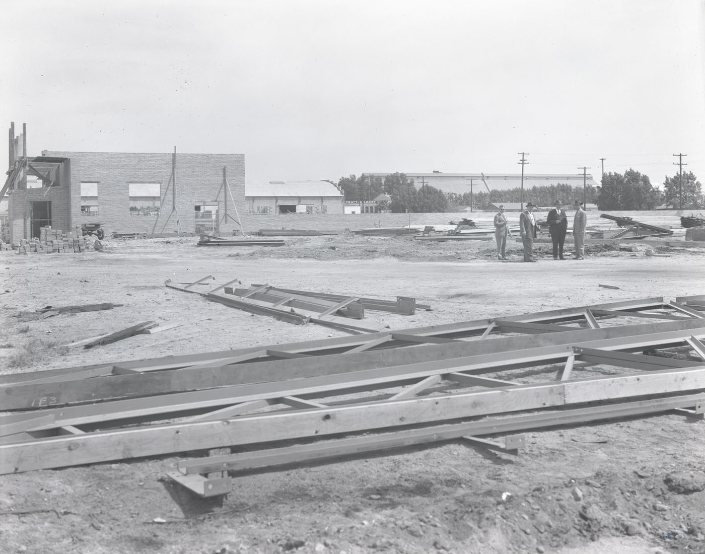 Building Under Construction, 1945