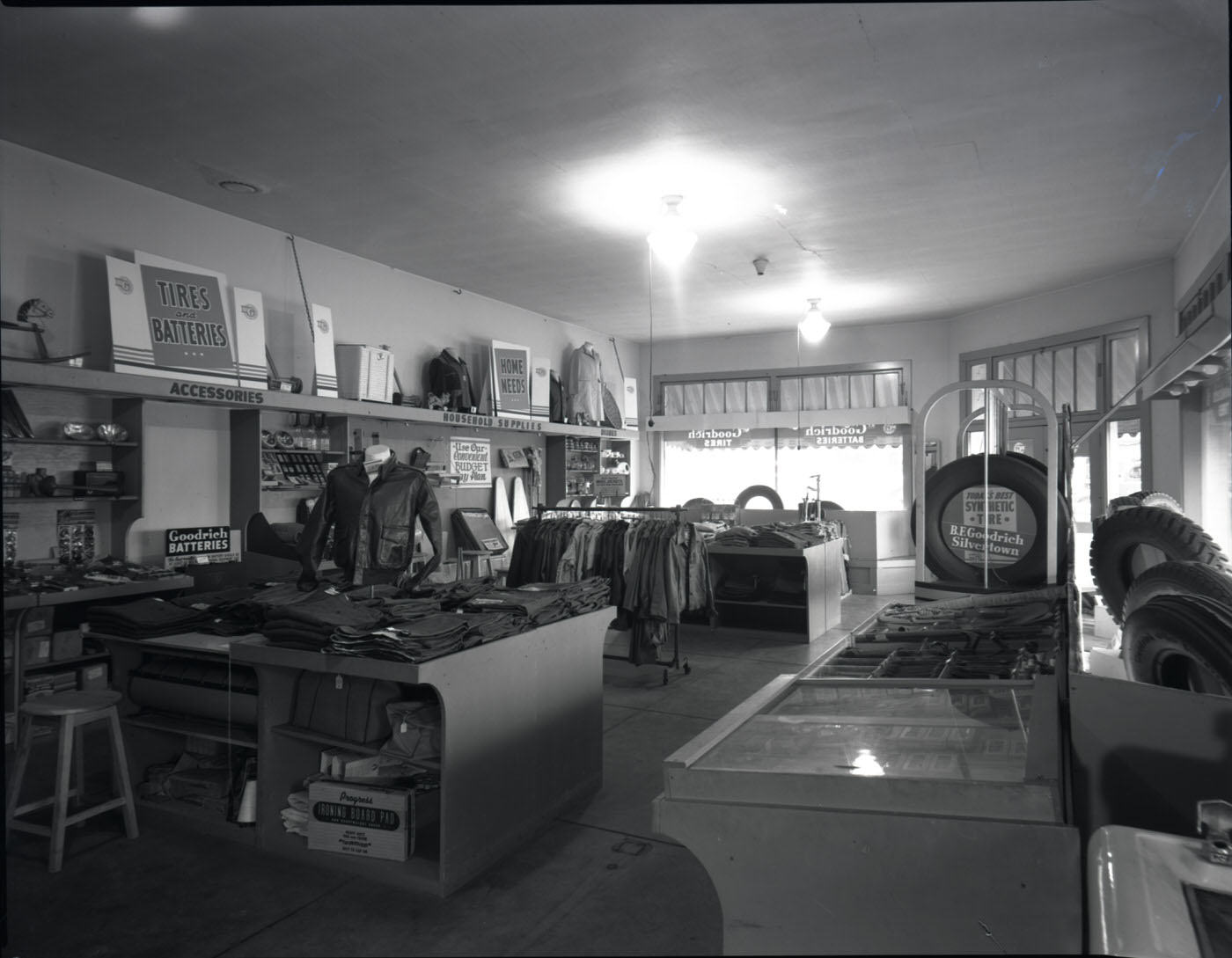 B. F. Goodrich Co. Store Interior, 1945