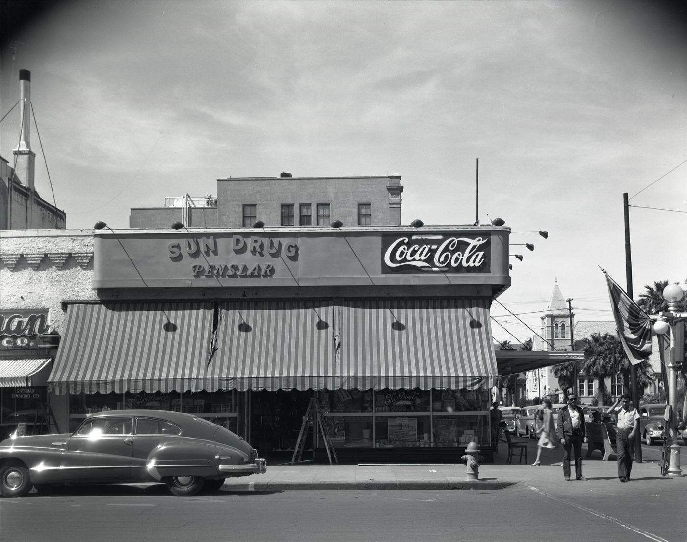 Sun Drug Co. Building Exterior, 1946