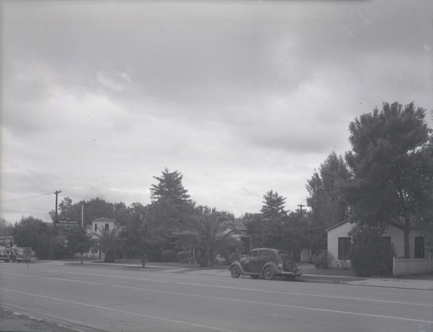 Park Lane Motor Hotel View From Street, 1946