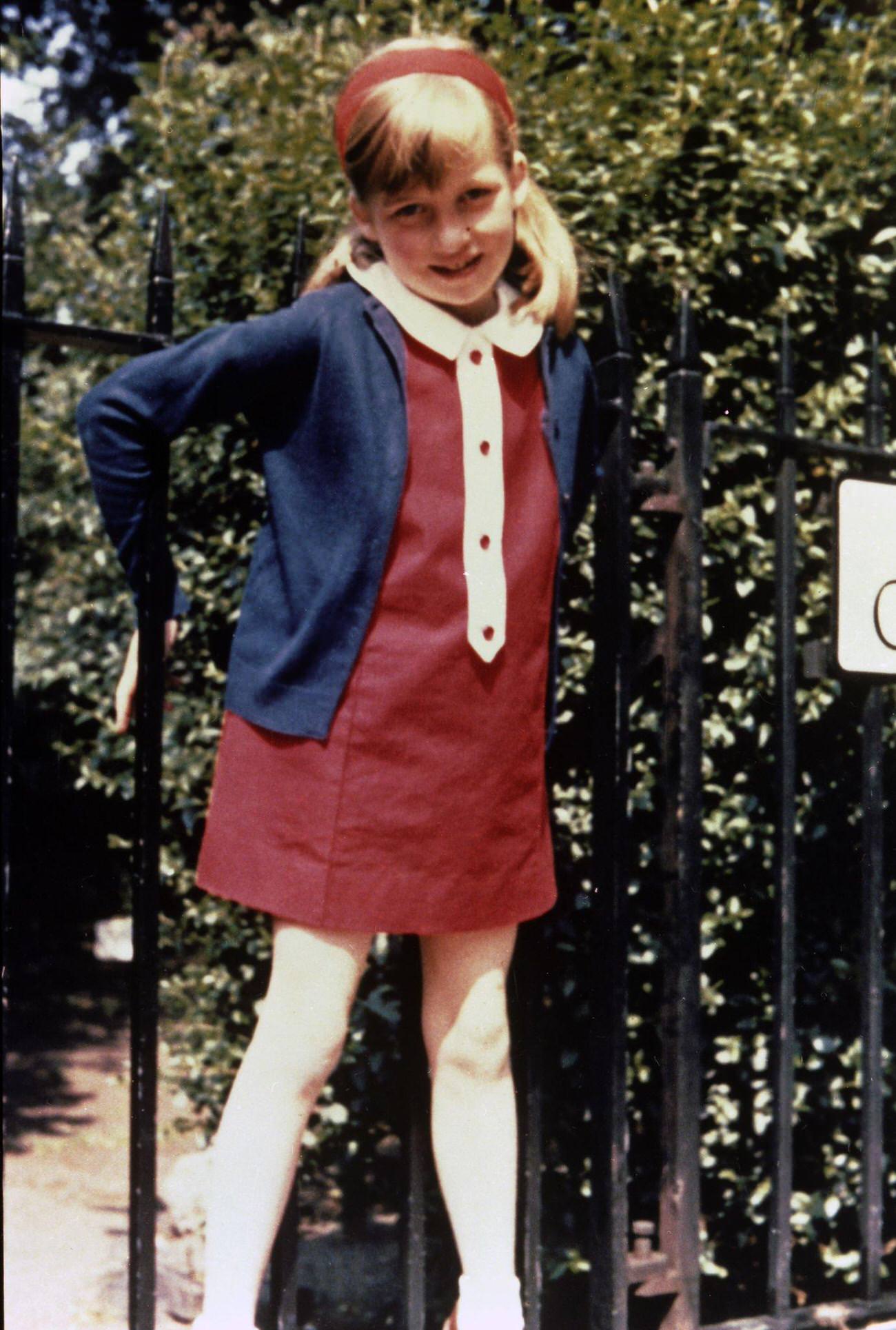 Lady Diana Spencer in Cadogan Place Gardens, London