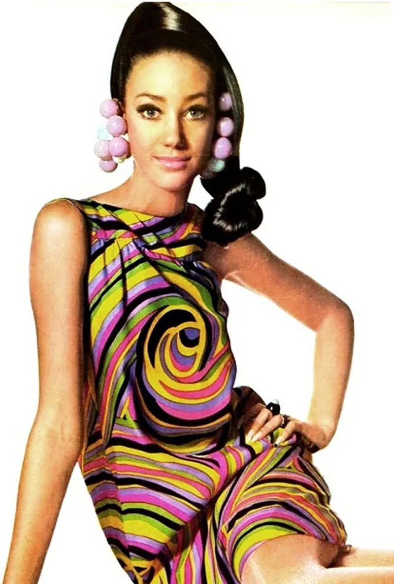 London's Love Affair with Color: A Retrospective of Psychedelic Hippie Fashion in the 1960s