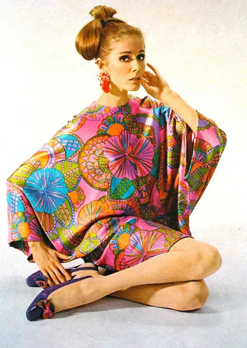 London's Love Affair with Color: A Retrospective of Psychedelic Hippie Fashion in the 1960s