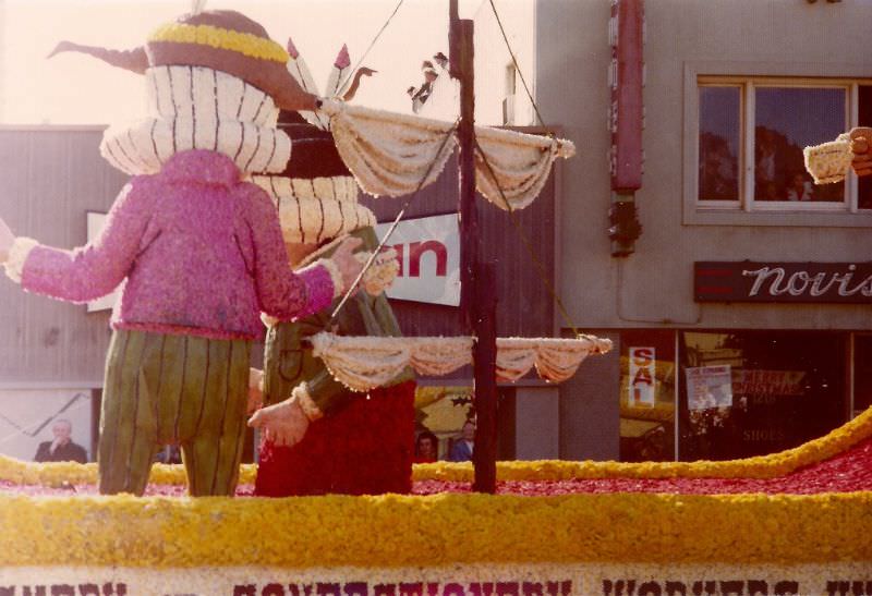 The 1976 Rose Parade: A Colorful Celebration of Beauty and Tradition