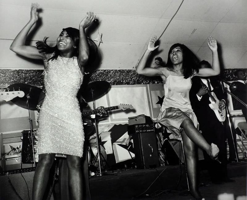 Tina Turner, Ike and Tina Revue, Club Paradise, 1962.