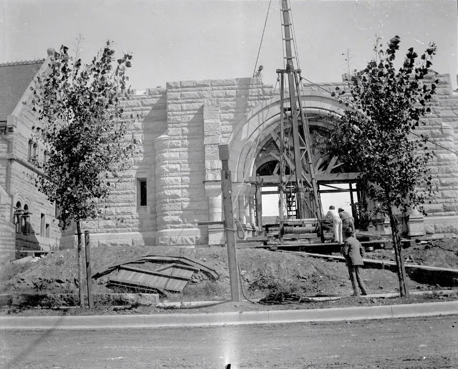 Second Presbyterian Church Construction, 1900