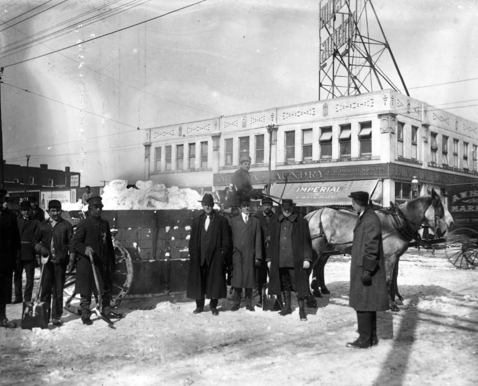 Snow Removal, Chouteau Avenue, 1900