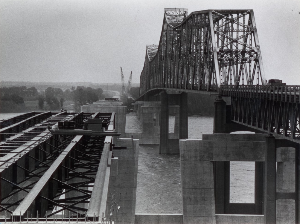 Jefferson Barracks Bridge Construction, 1982