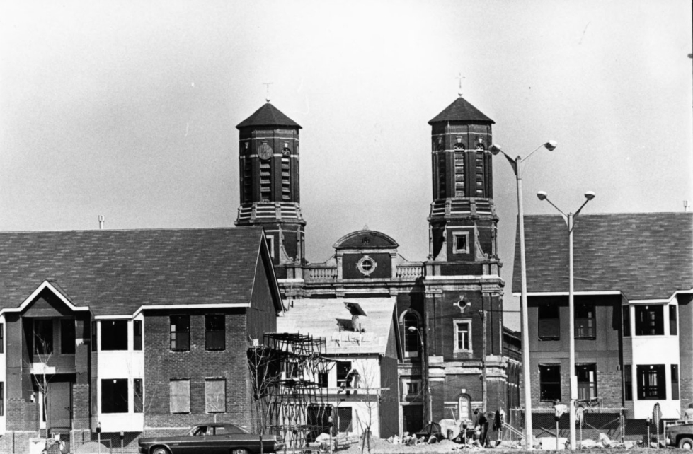 Columbus Square Apartments Townhouse, 1981