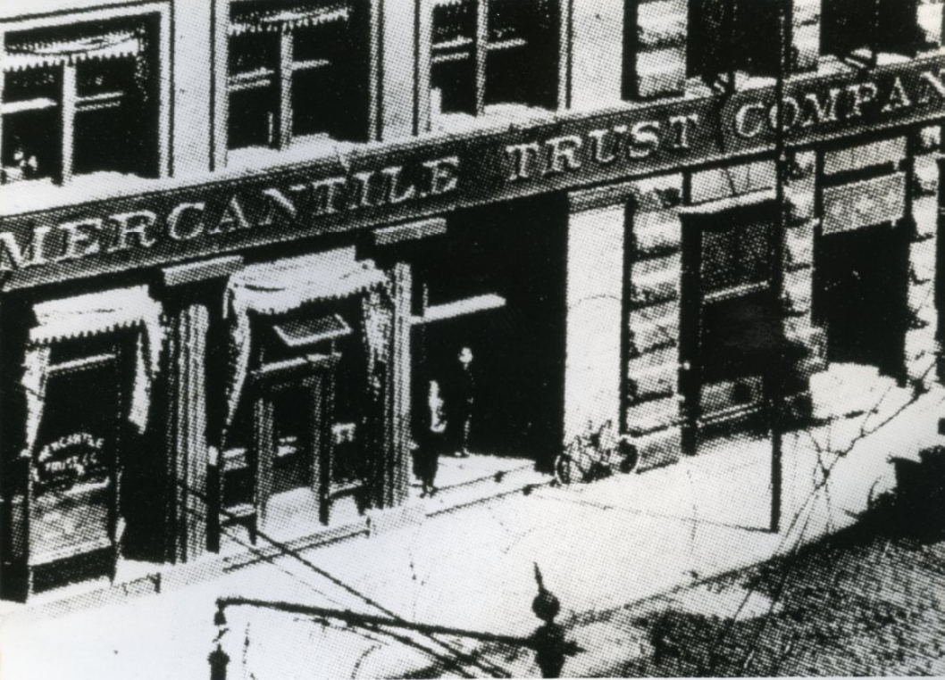 Original Mercantile Trust Company location on the southeast corner of Eighth and Locust streets, St. Louis, Missouri, 1980