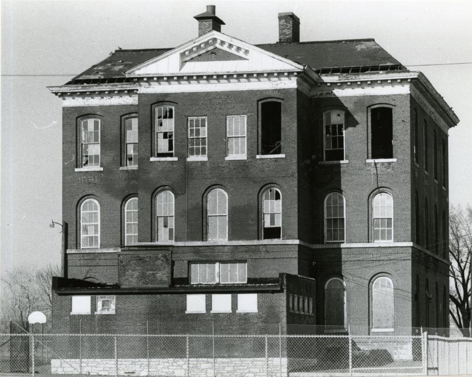 This deserted building stands behind Carr School, at the corner of Carr and 15th Streets, just north of downtown, 1986