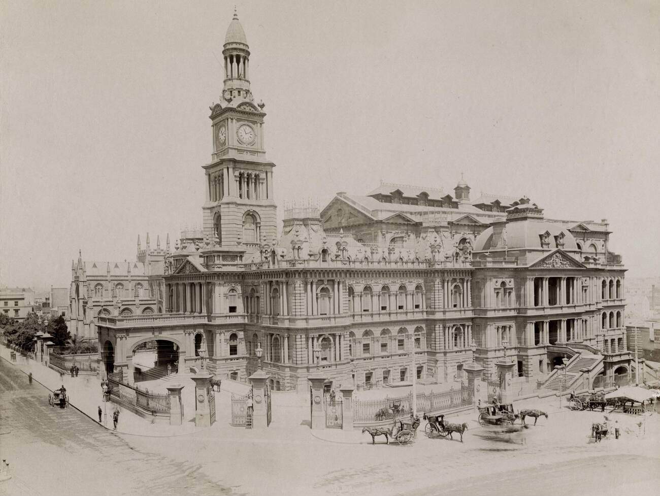 Town Hall, Sydney, 1890s
