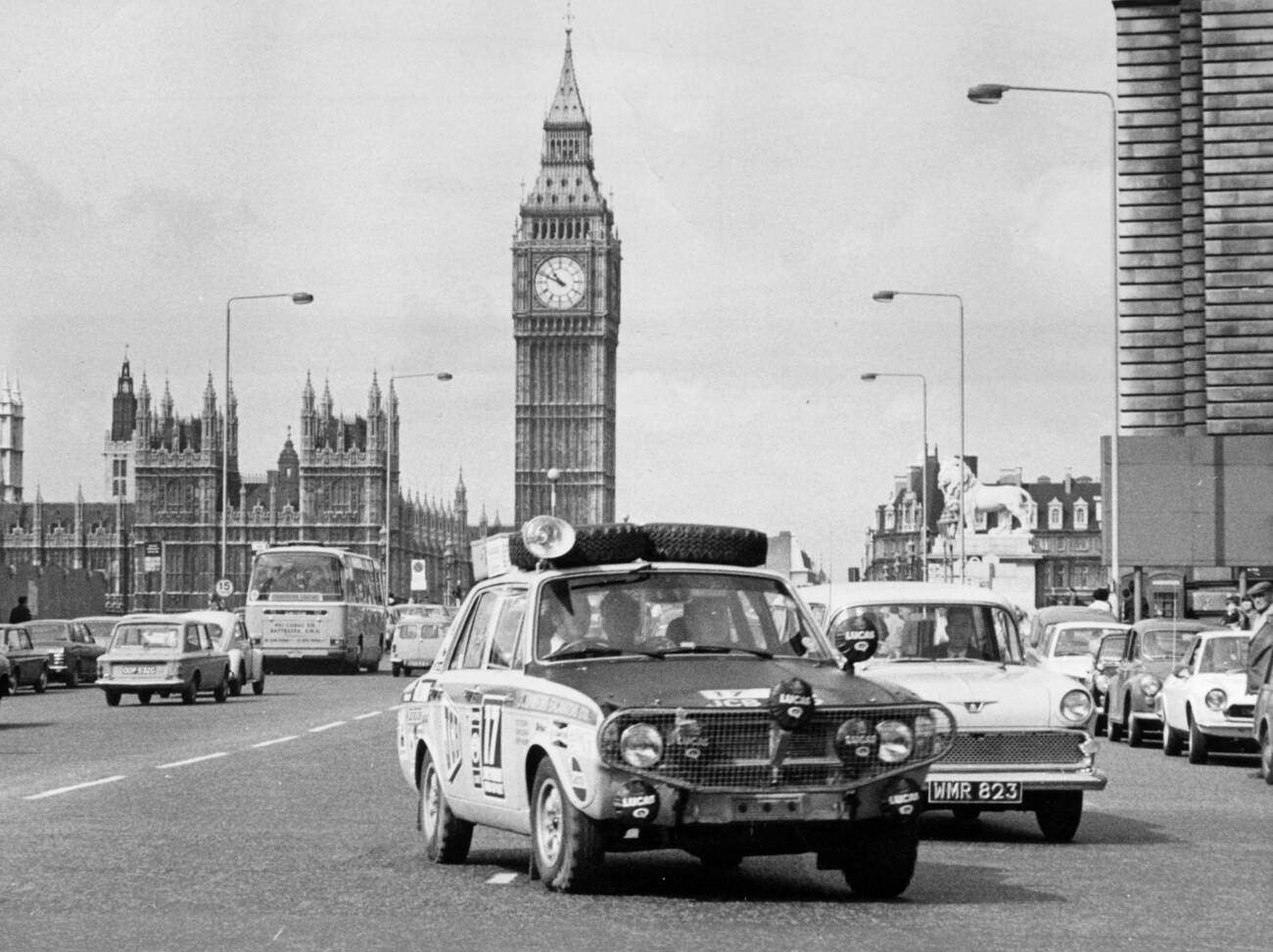 Hillman Hunter, P.Brown on 1968 London to Sydney rally.
