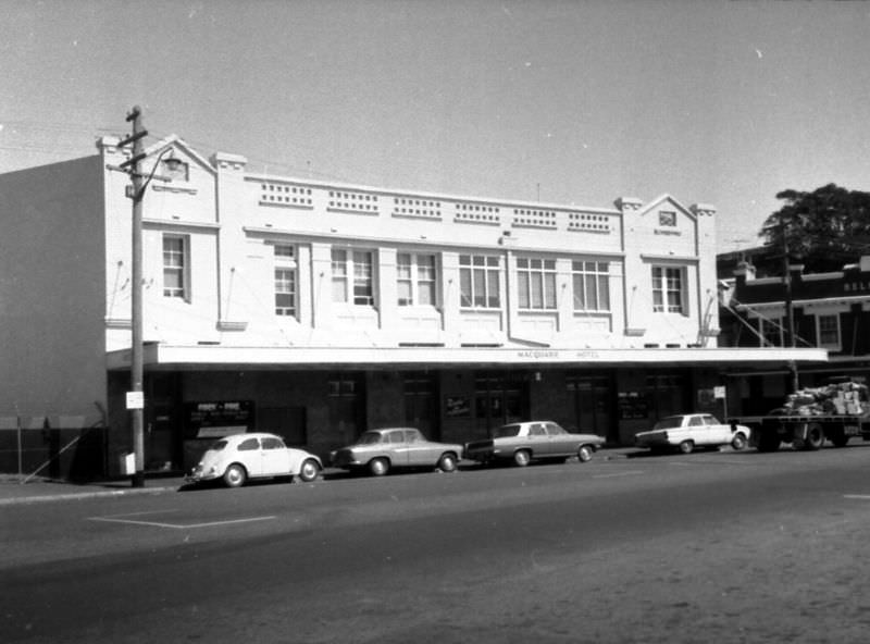 Macquarie Hotel, Woolloomooloo, Sydney, 1968