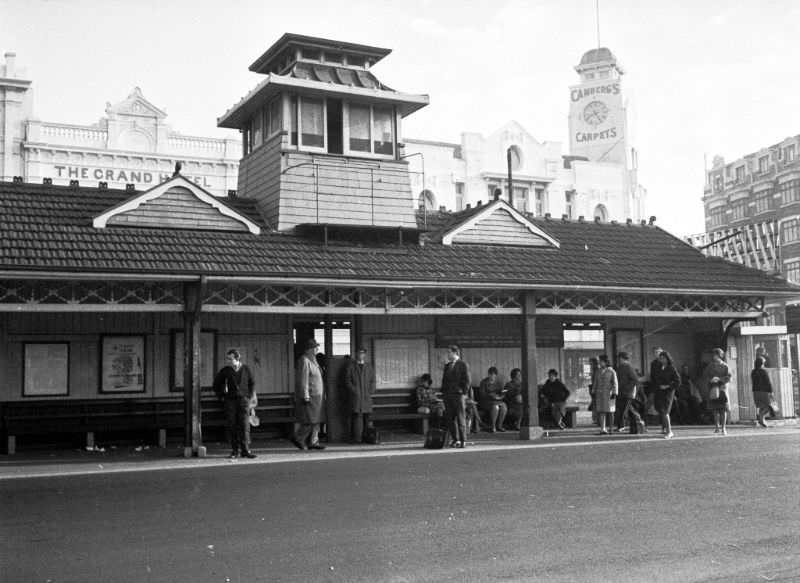 Rly Square bus shelter, Sydney, 1968