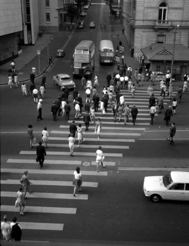 Sydney street scenes, 1968