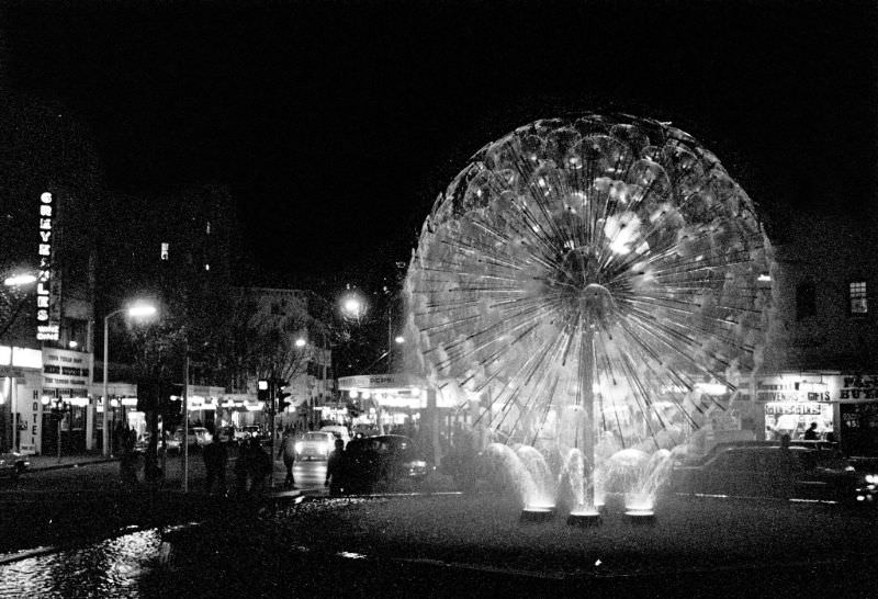 Alamein Fountain at night, Sydney, 1968