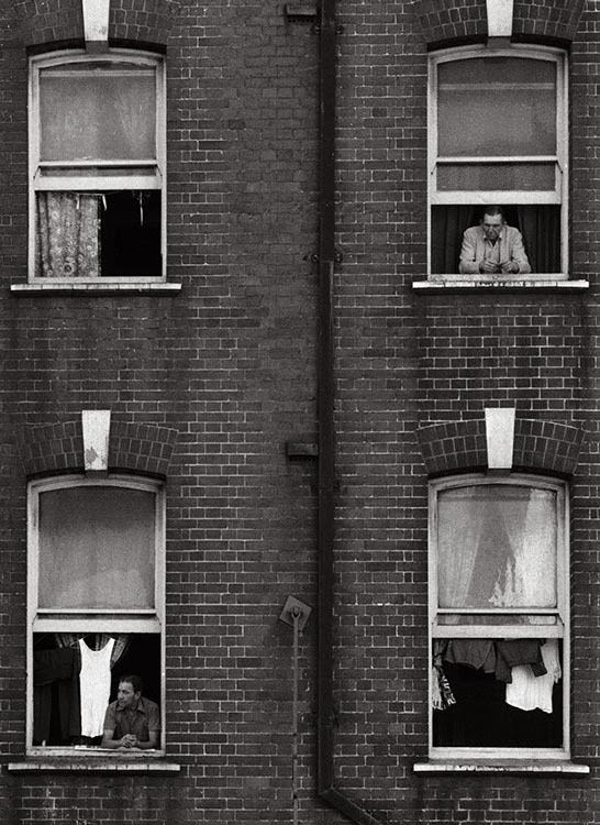 Sydney Through the Lens of Syd Shelton: A 1970s Retrospective