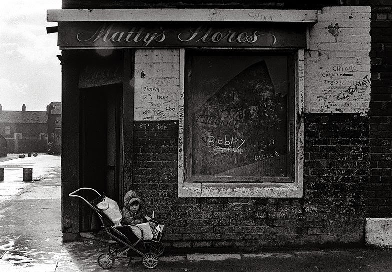 Sydney Through the Lens of Syd Shelton: A 1970s Retrospective