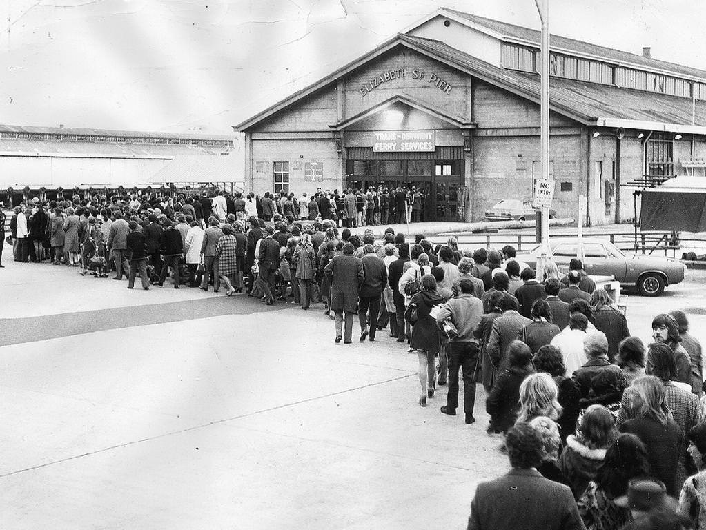 People line up for the ferry during Tasman Bridge disaster, 1975.