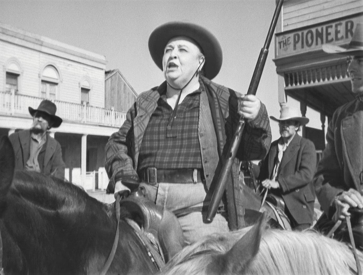 Jane Darwell, C.E. Anderson, Hank Bell, and William Eythe in The Ox-Bow Incident (1942)