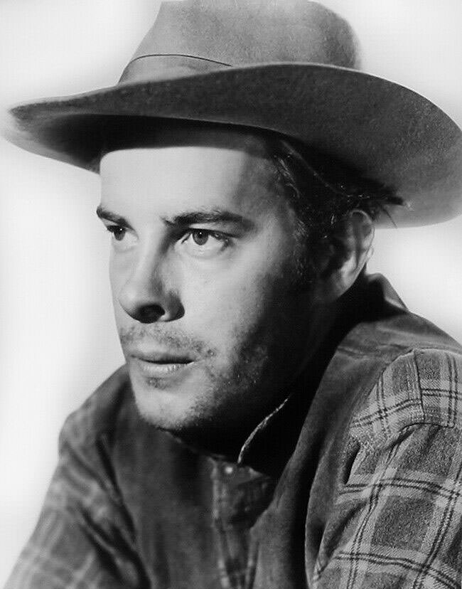 Harry Morgan in The Ox-Bow Incident (1942)