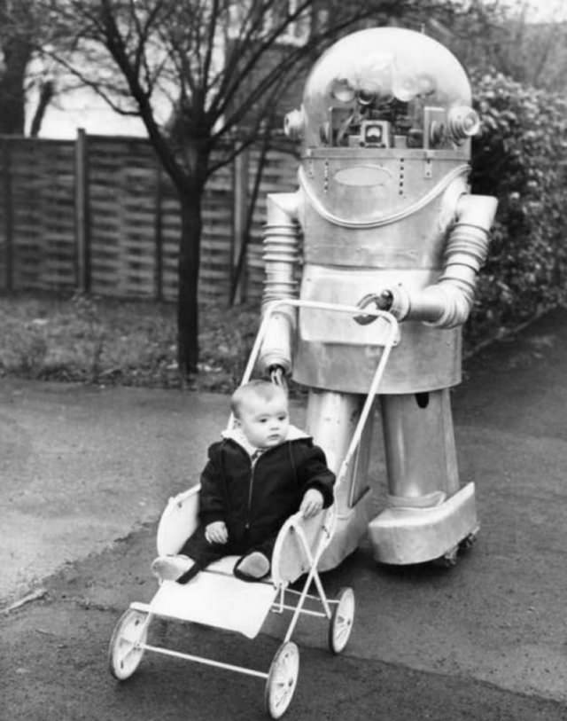 1966's Vision of the Future: The Story of Tinker the Robot, a Real-Life Housekeeper