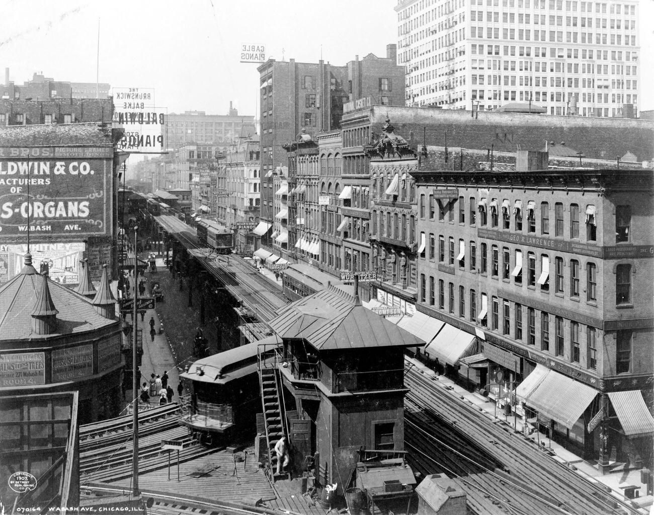 Elevated view of the L, or elevated, train track looking North along Wabash Avenue at East Van Buren Street, Chicago, Illinois, 1907.