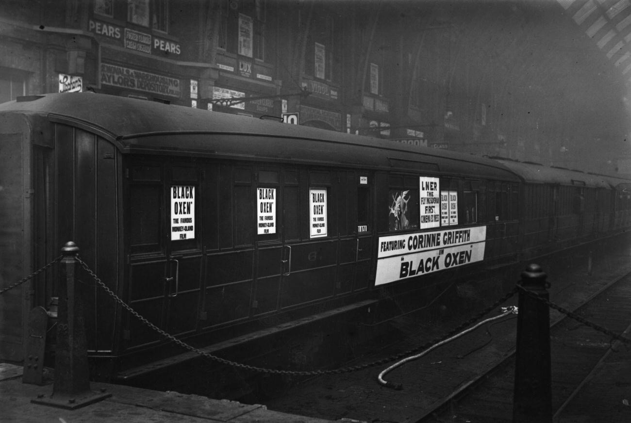 The exterior of the Flying Scotsman cinema car at King's Cross Station, London, 1924