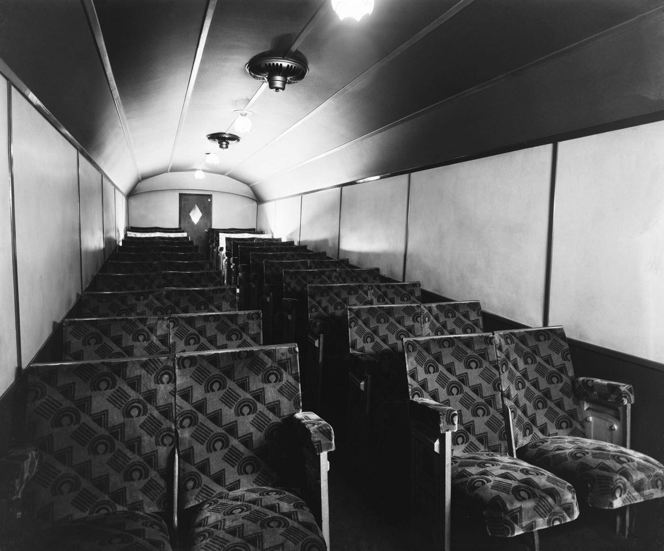 The London & North Eastern Railway was the only company to use cinema coaches.
