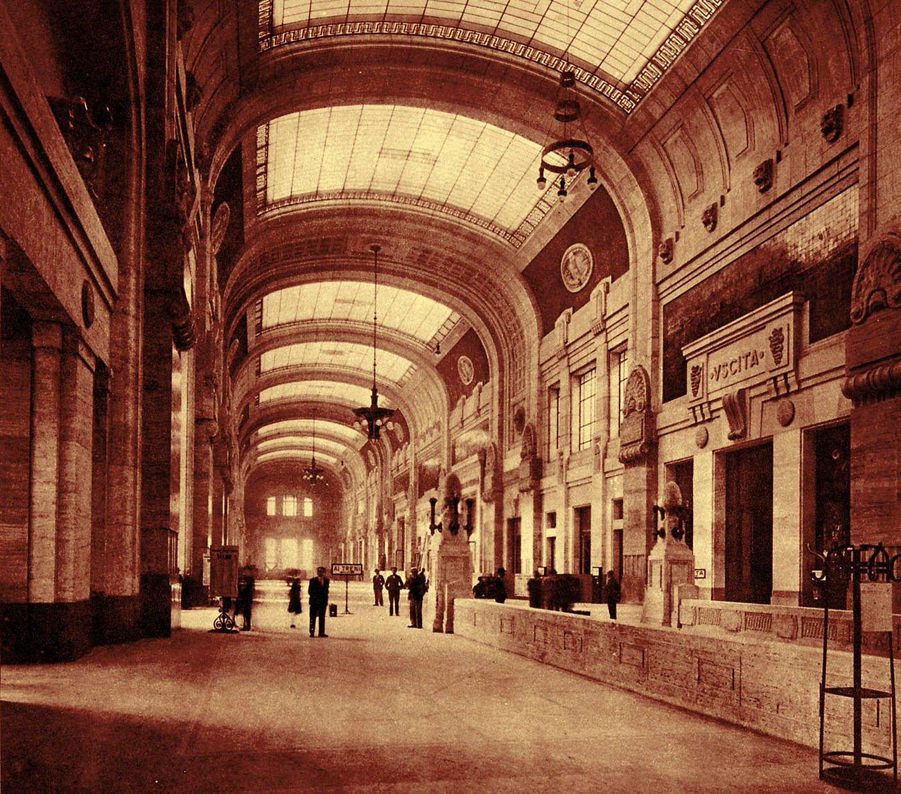 Platform level waiting Hall of Milan Railway Station, 1930s
