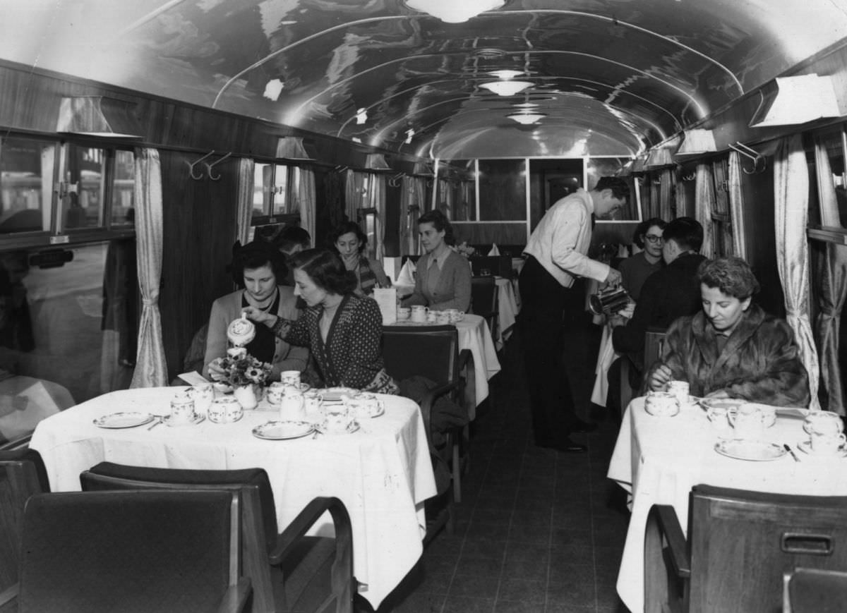 Passengers in a first class dining saloon in 1951.