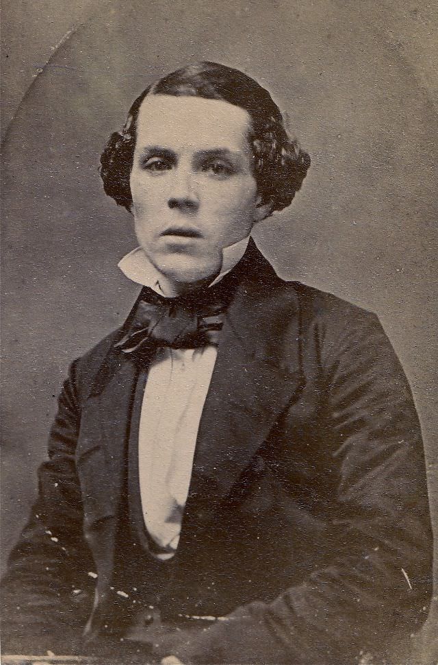 Victorian Men's Hairstyles: A Gallery of Iconic Styles and Trends
