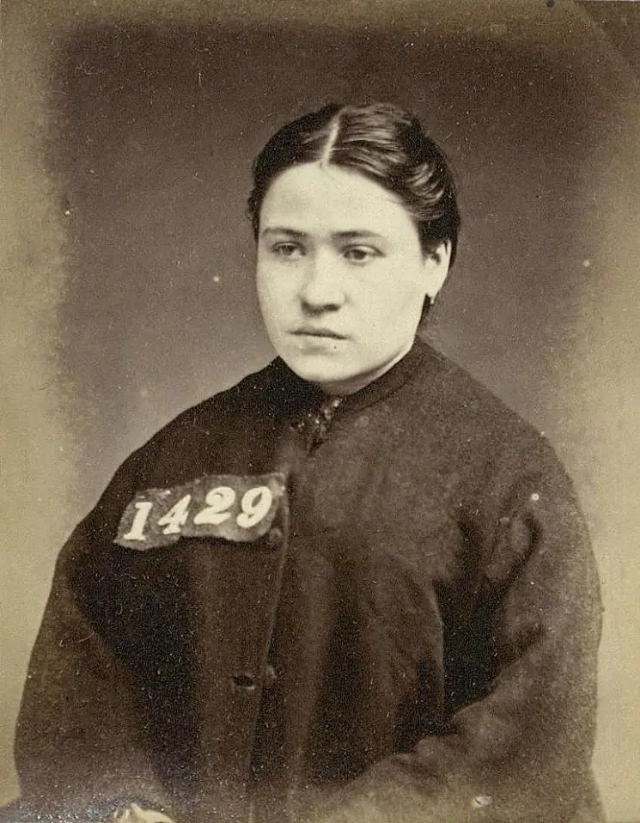 Mary Baxter, 22, stole a tablecloth on December 13, 1872. She was given 14 days hard labour.