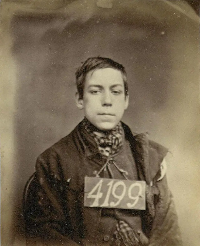 Robert Graham, 16, stole 11 pairs of stockings on New Year’s Eve in 1872. He was given one month of hard labor.