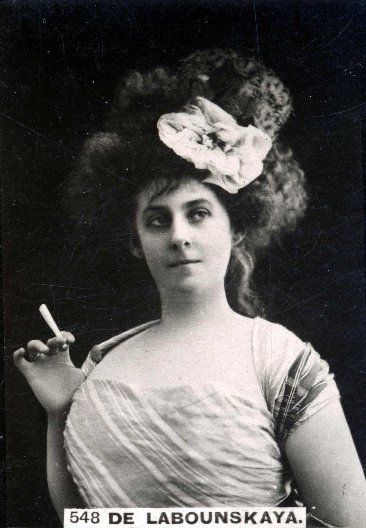 Stage actress Miss de Labounskaya, on Ogden's Cigarette Card, 1894