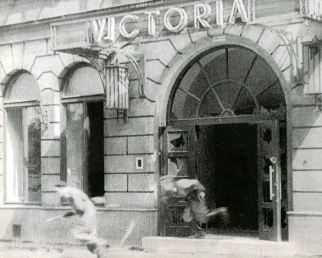 The Victoria Hotel on Jasna Street was in insurgent hands within the first hour of the uprising and soon became their headquarters.