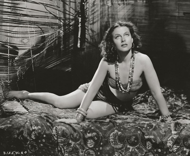 Journey to the Heart of Darkness: Fabulous Photos of Hedy Lam in White Cargo 1942