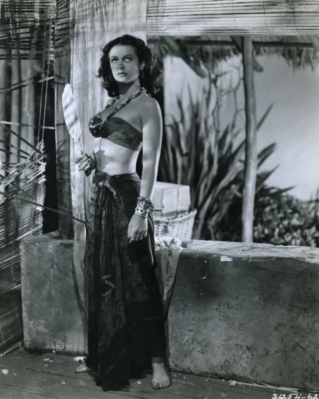 Journey to the Heart of Darkness: Fabulous Photos of Hedy Lam in White Cargo 1942