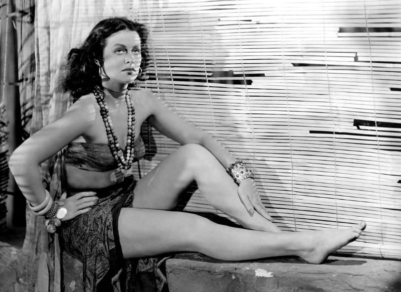 Journey to the Heart of Darkness: Fabulous Photos of Hedy Lam in White Cargo 1942