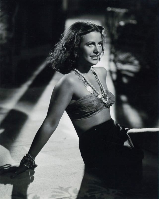 Journey to the Heart of Darkness: Fabulous Photos of Hedy Lam in White Cargo 1942