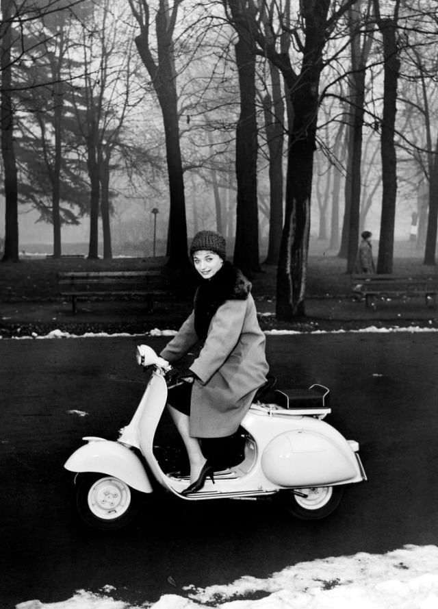 Vespa at the park during winter, Milan, 1958.