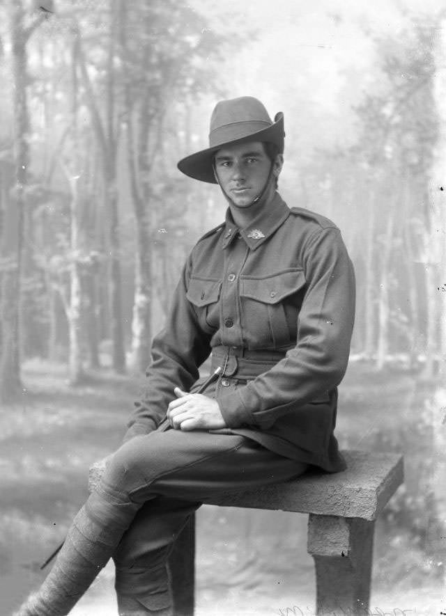 Australian soldier, Private William John Moore (1893-1983), WWI