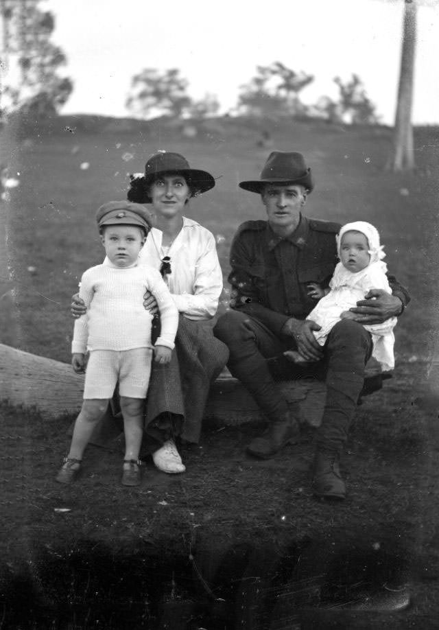 Australian soldier with family, WWI