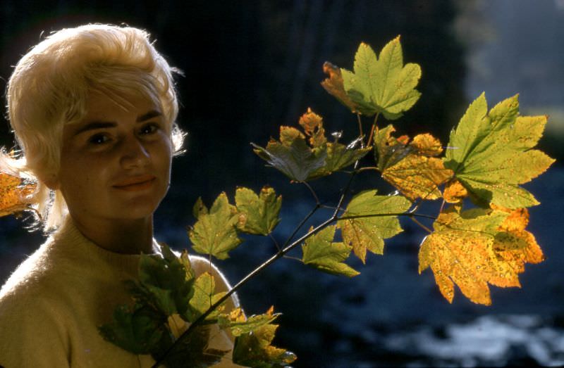 Arlene Smith, age 26, October 1960